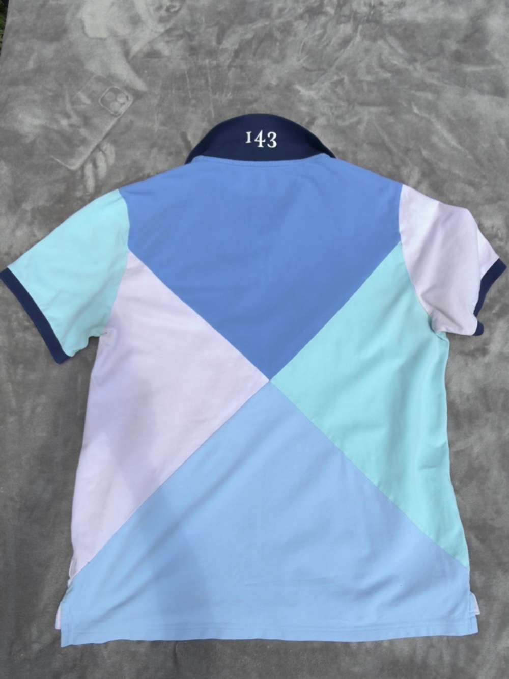 Vineyard Vines Polo Shirt Mens Medium Pink Blue Green 2017 Kentucky Derby Logo - Picture 3 of 8